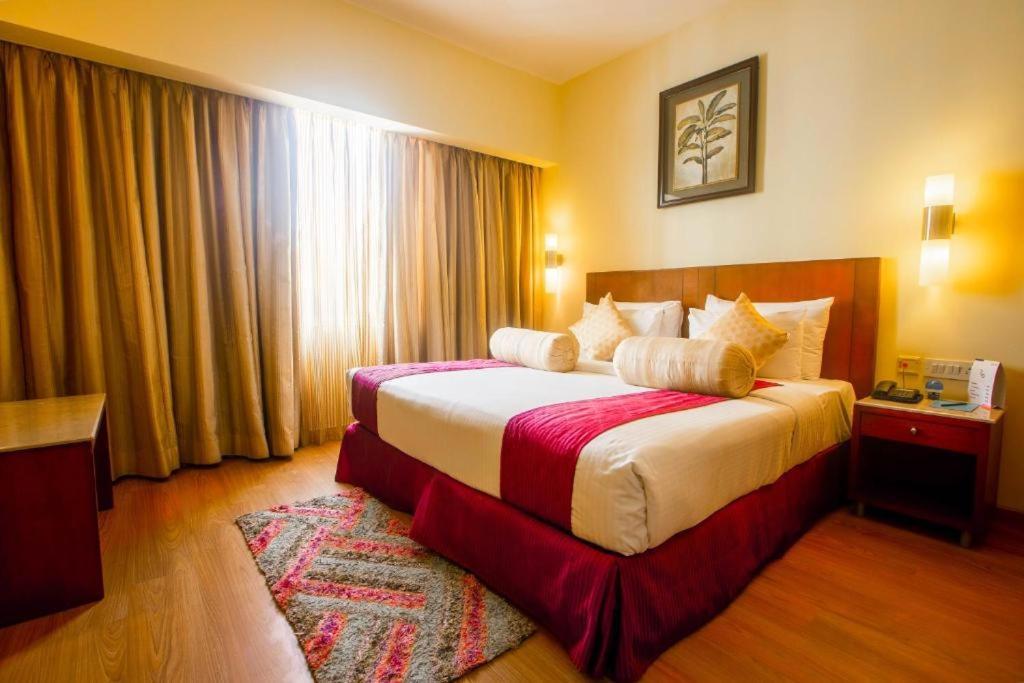 Evoma Hotel Bangalore Luaran gambar