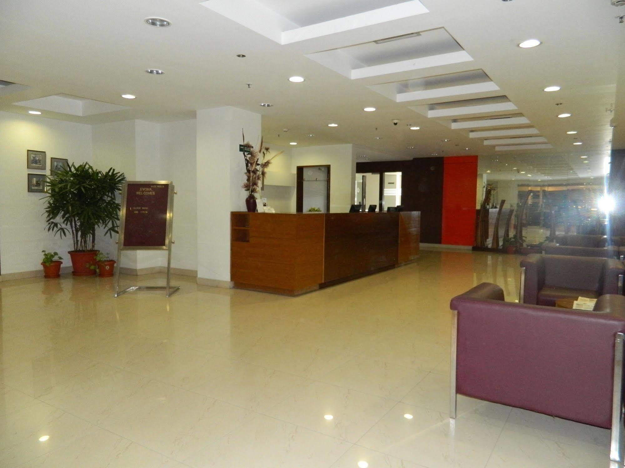 Evoma Hotel Bangalore Luaran gambar