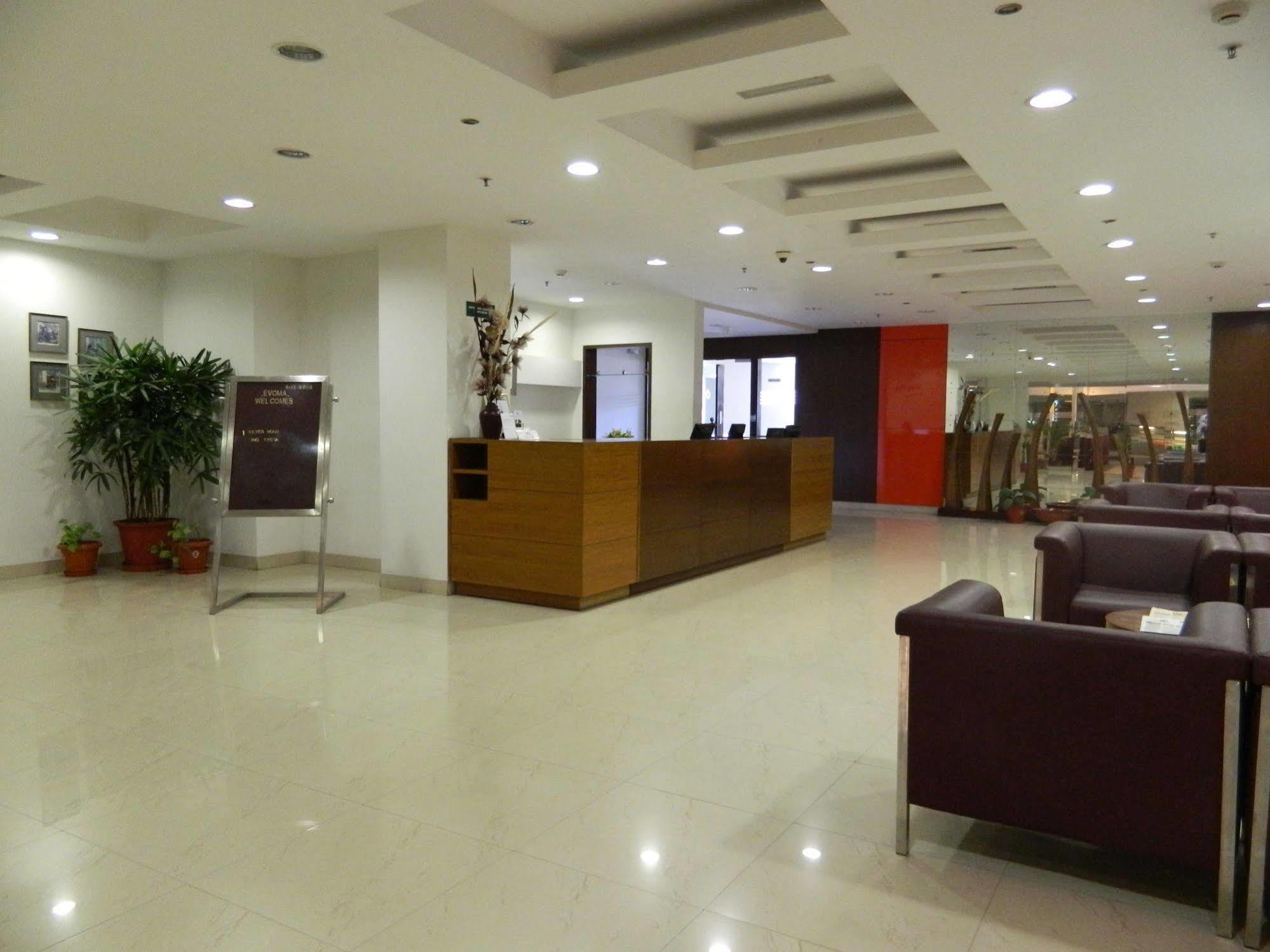 Evoma Hotel Bangalore Luaran gambar