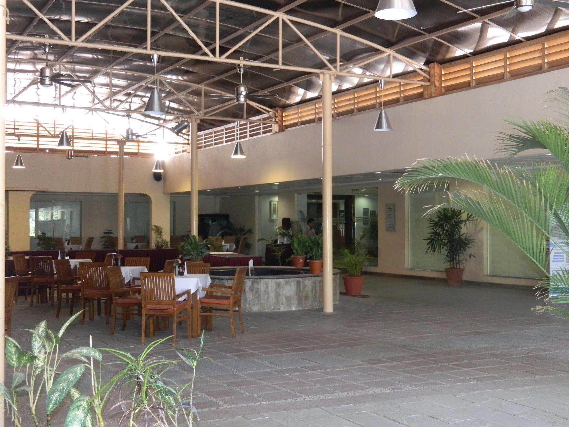 Evoma Hotel Bangalore Luaran gambar