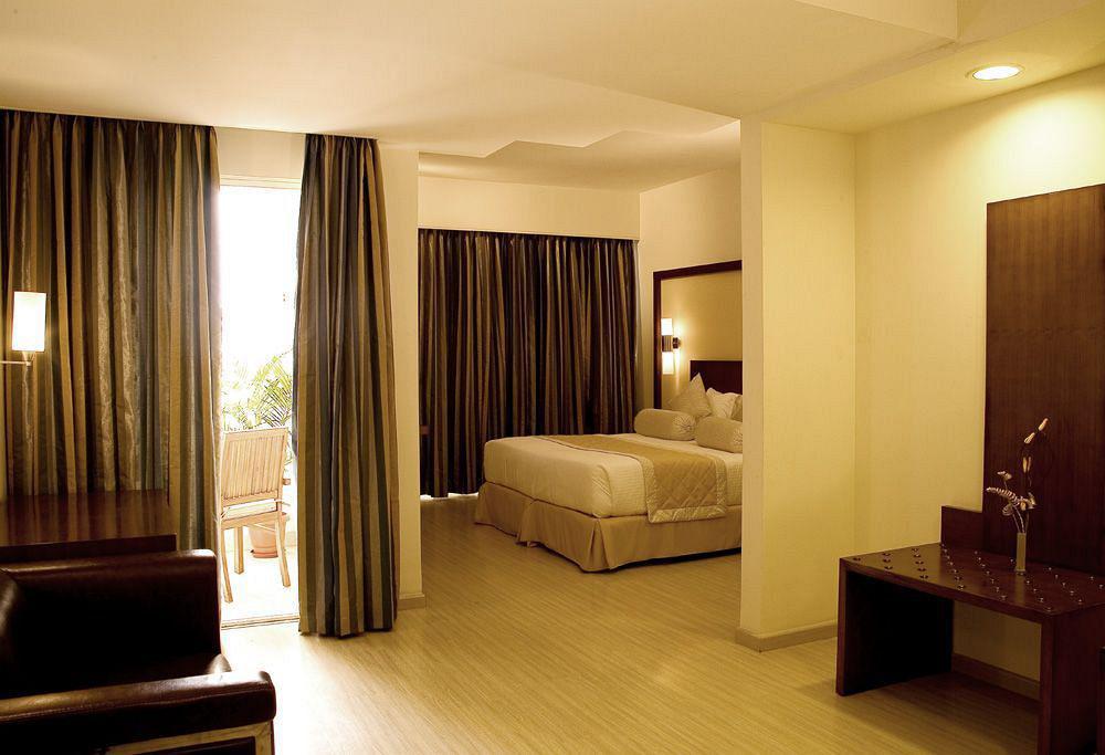 Evoma Hotel Bangalore Luaran gambar